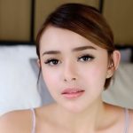 2 Foto Seksi Amanda Manopo Kenakan Dress Ketat, Menggoda Mana ketimbang Georgina Rodriguez?