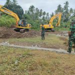 Kerahkan Excavator, Satgas TMMD Ke 113 Kodim 1505/Tidore Percepat Pekerjaan