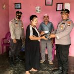 Polsek Pulau Makian Kembali Berikan Bantuan Pompa Air ke Warga Desa Kota