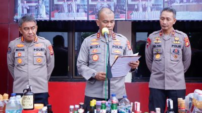 Polda Maluku Utara Musnahkan Ribuan Minuman Keras Berbagai Jenis
