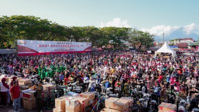 Ribuan Warga Ternate Malut Ikut Ramaikan Peringatan Hari Bhayangkara Ke-77