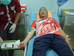 Walikota Tikep Ikut Donor Darah Pada bakti Kesehatan Hari Nusantara