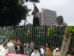 Cerdai Demokrasi, Front Perjuangan Demokrasi Maluku Utara Desak Bawaslu RI dan DKPP Beri Sanksi Penyelengara Pemilu di Halsel