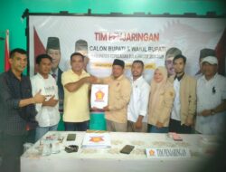 FAM Kembalikan Formulir Pendaftaran Bacalon ke Partai Gerindra