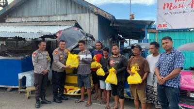 Kapolsek Oba Utara Gelar Jum’at Curhat dan Berbagi Sembako ke Masyarakat