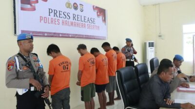 Polres Halsel Tetapkan Lima Orang Tersangka Penganiyaan 2 Anggota Polisi di Desa Yaba