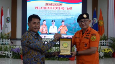 Bupati Haltim Buka Kegiatan Pelatihan Potensi SAR 