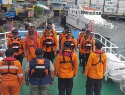 Basarnas Kirim Personel Evakuasi Warga Halbar Yang Terdampak Banjir